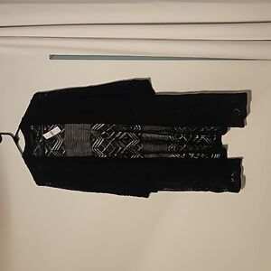 LANE BRYANT Lace Knit Short Sleeve Open-Front Cardigan Black SIZE 10/12 NWT